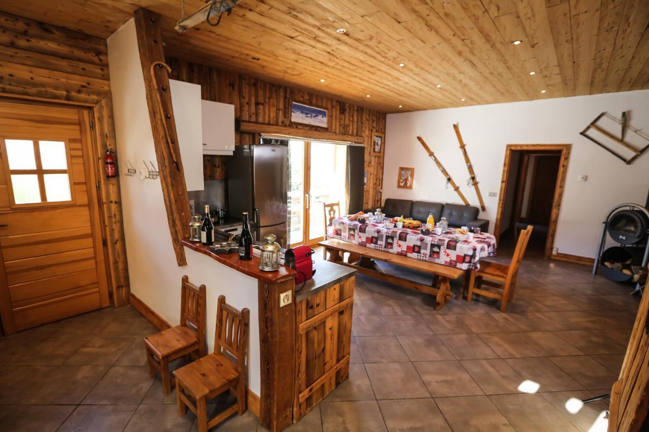 Chalet Le Peak ヴァロワール エクステリア 写真